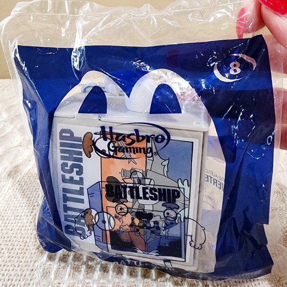 McDonalds 2020 Happy Meal Toy: Hasbro BATTLESHIP Game #8 - NEW SEALED - Picture 1 of 3
